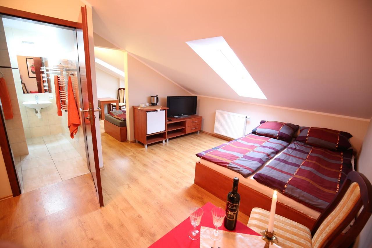 レバル Eurobaltyk Bed & Breakfast エクステリア 写真